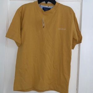 GUESS- boys tee